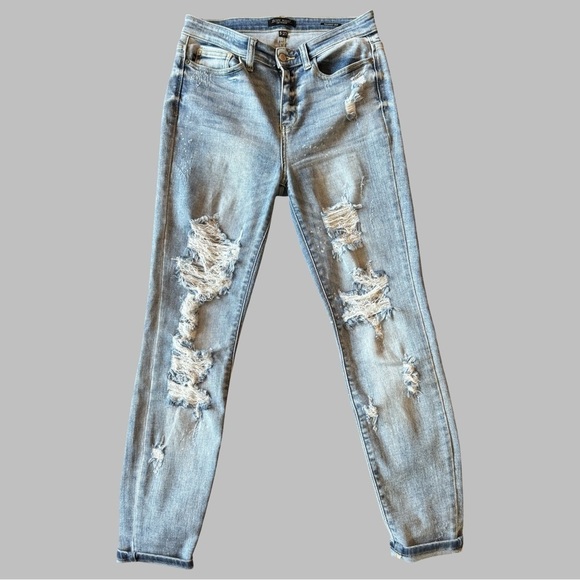 Judy Blue Denim - JUDY BLUE Women’s Distressed Skinny Jeans